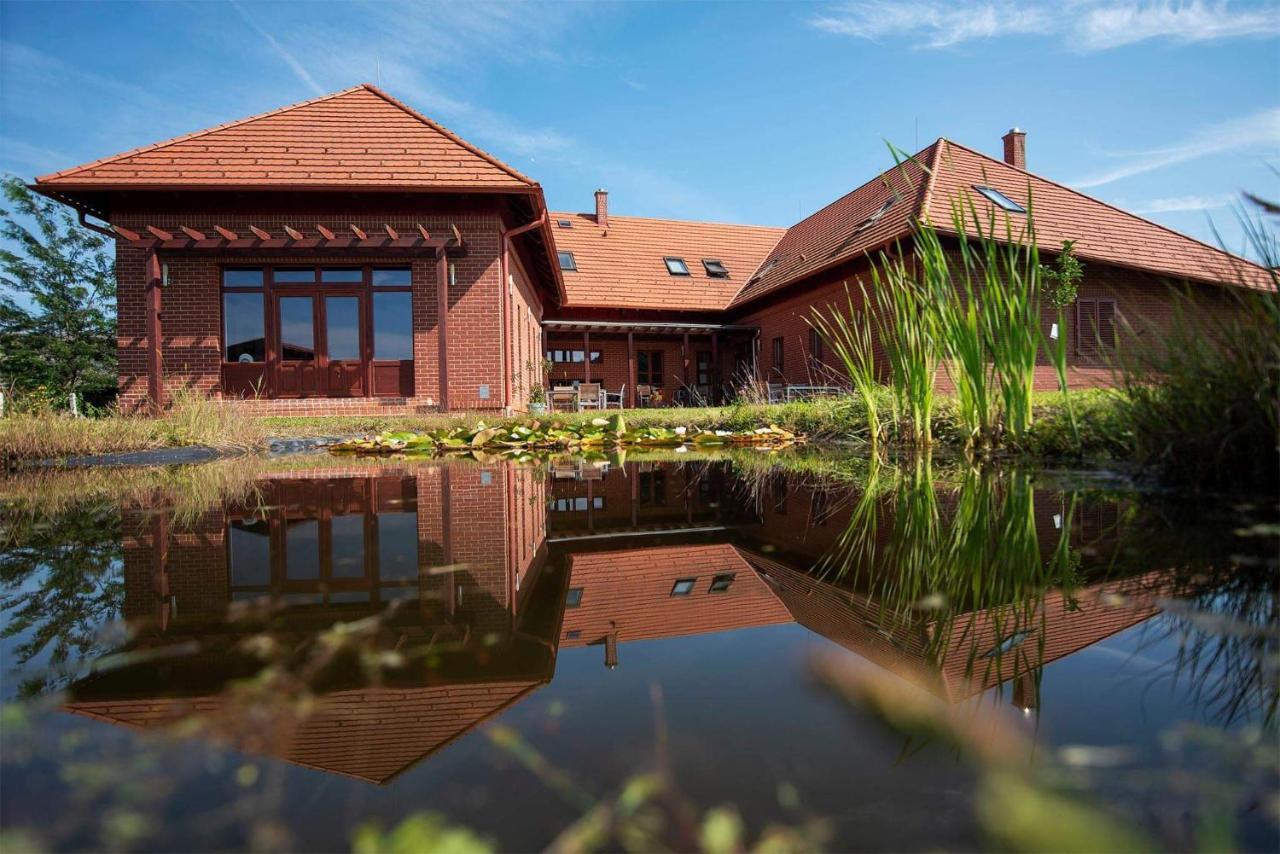 Naturpark Vendeghaz Alsoszolnok Exterior photo