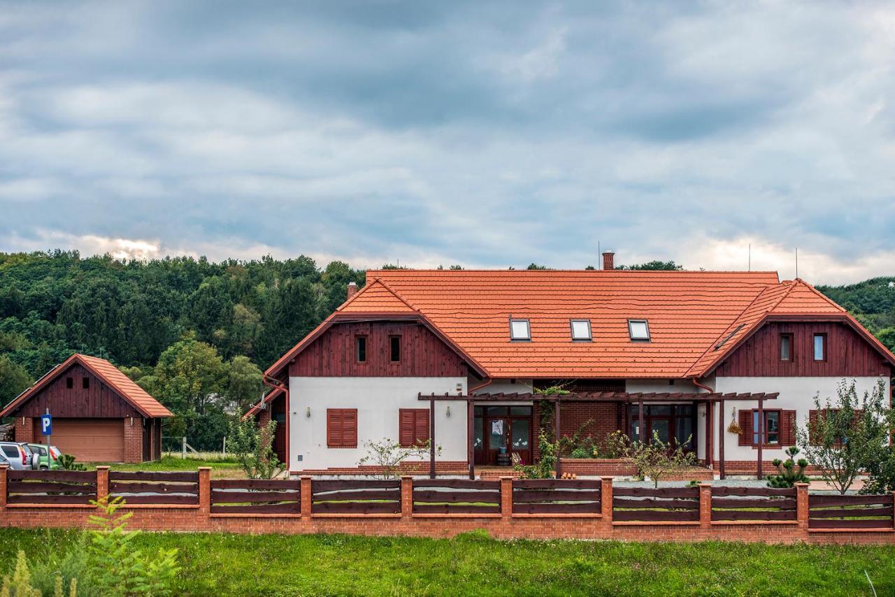 Naturpark Vendeghaz Alsoszolnok Exterior photo